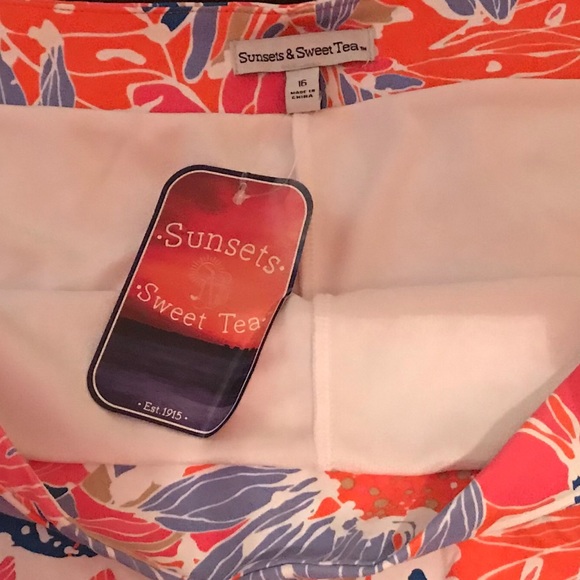 ☀️ NWT Sunsets & Sweet Tea brand women’s skort - Picture 3 of 5